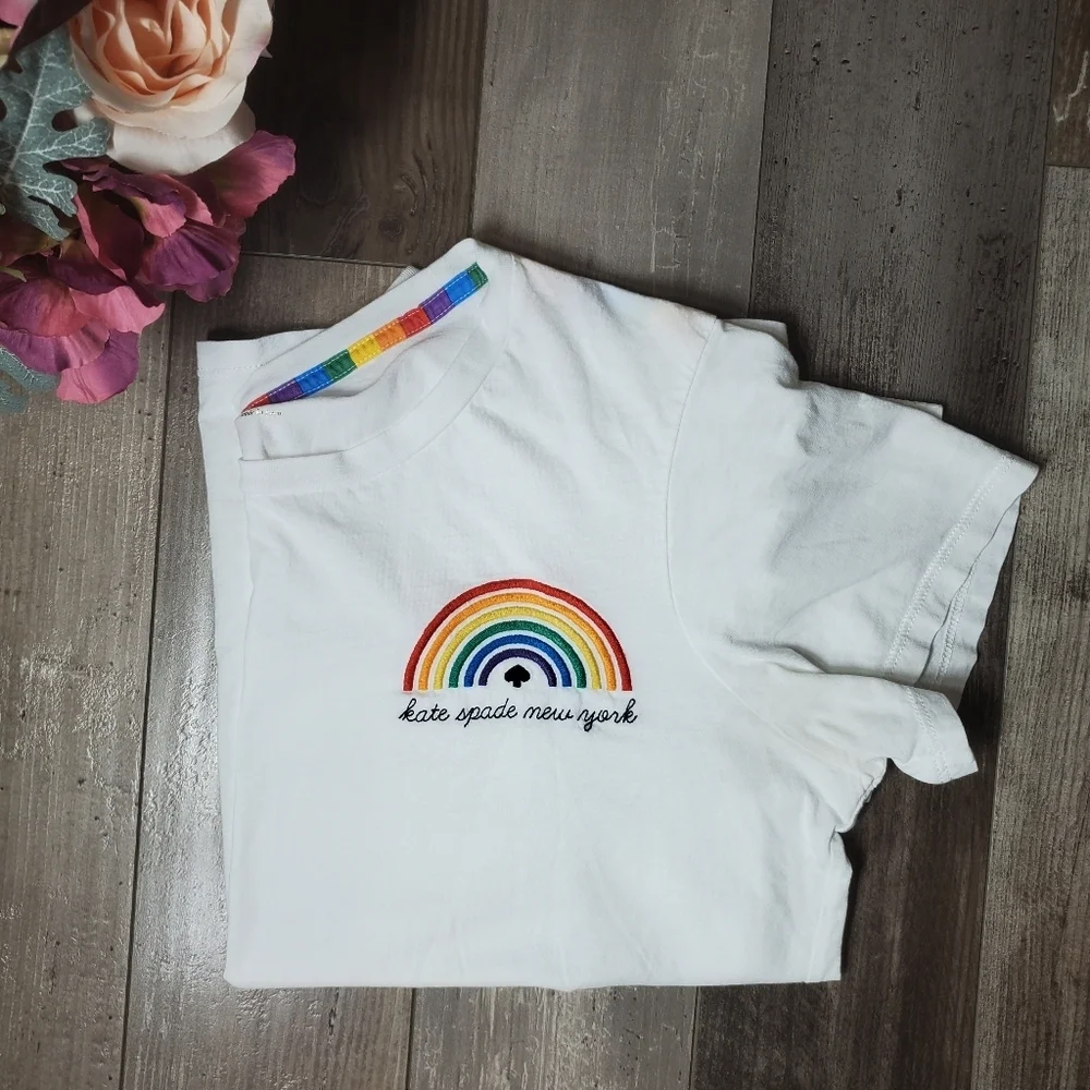 kate spade white rainbow embroidered women's short sleeve top size xl euc